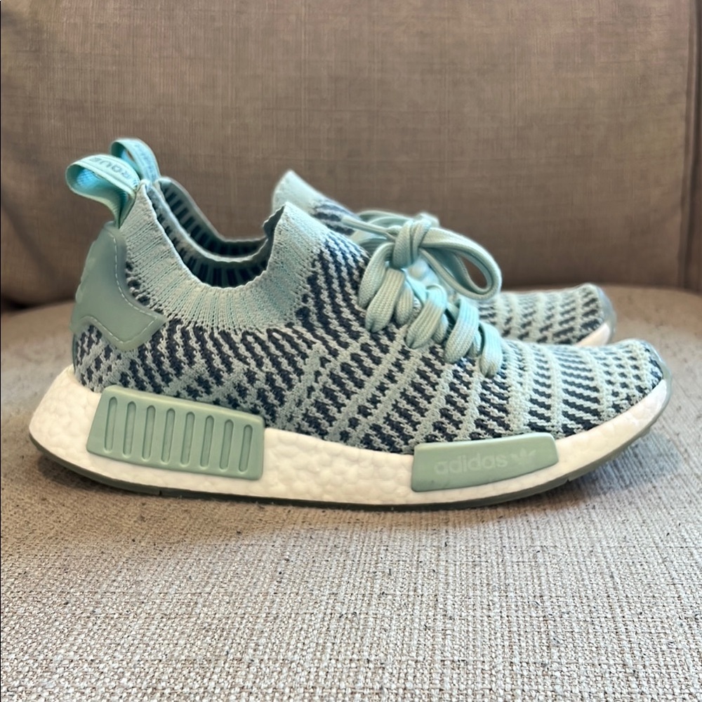 Adidas Ash Green Sneakers Primeknit NMD